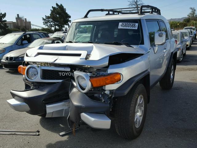 JTEBU11F68K014146 - 2008 TOYOTA FJ CRUISER SILVER photo 2