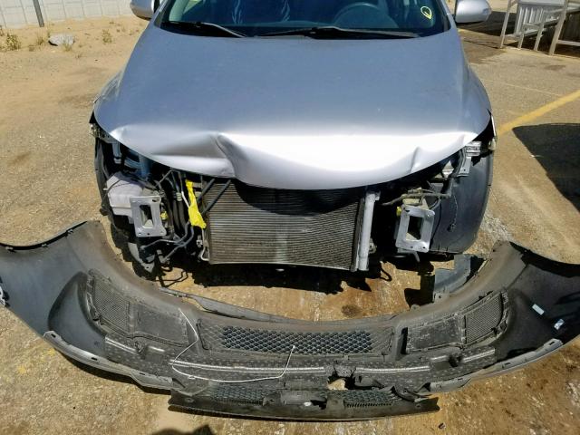 KNAFU4A23A5059311 - 2010 KIA FORTE EX SILVER photo 9