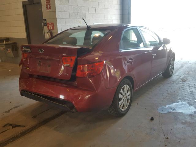 KNAFU4A26D5680501 - 2013 KIA FORTE EX RED photo 4