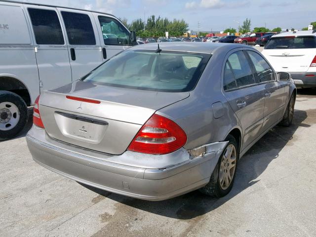 WDBUF65J84A412038 - 2004 MERCEDES-BENZ E 320 SILVER photo 4