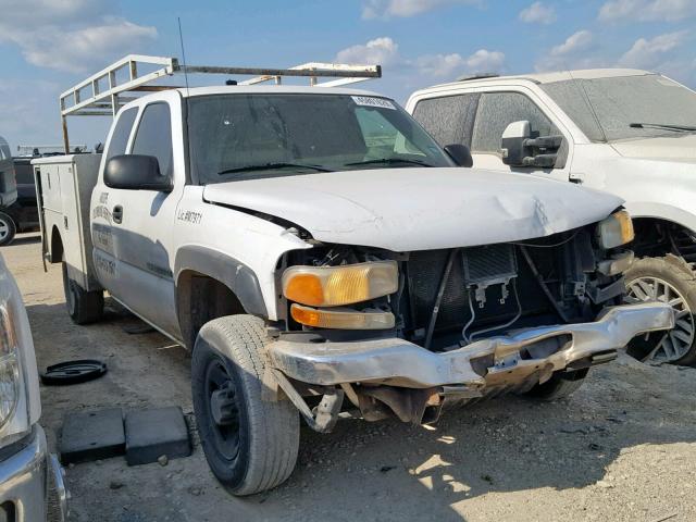 1GDHC29U75E214758 - 2005 GMC SIERRA C25 WHITE photo 1