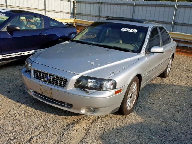 YV1TS91Z541337055 - 2004 VOLVO S80 T6 SILVER photo 2