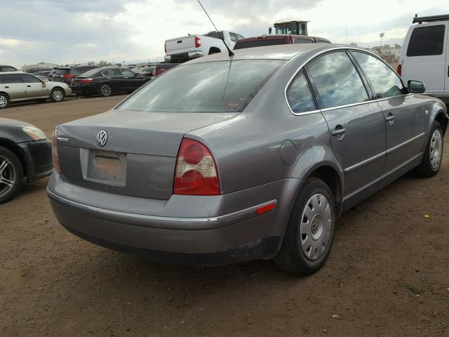 WVWPD63B42P436590 - 2002 VOLKSWAGEN PASSAT GLS GRAY photo 4