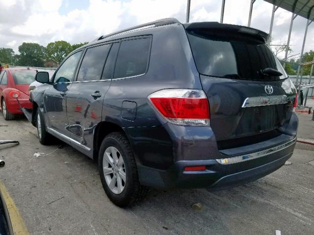 5TDZK3EH5DS123975 - 2013 TOYOTA HIGHLANDER GRAY photo 3