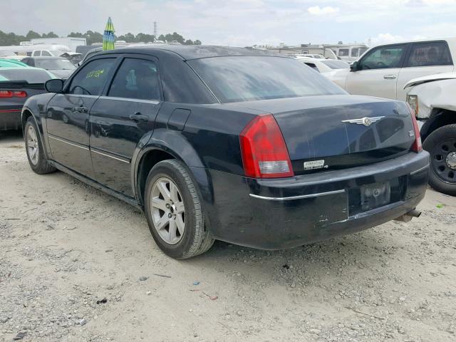 2C3JA53GX5H640019 - 2005 CHRYSLER 300 TOURIN BLACK photo 3