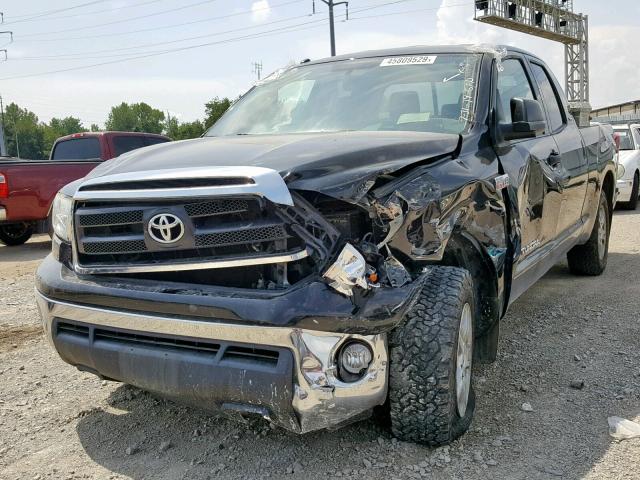 5TFUW5F16DX281733 - 2013 TOYOTA TUNDRA DOU BLACK photo 2