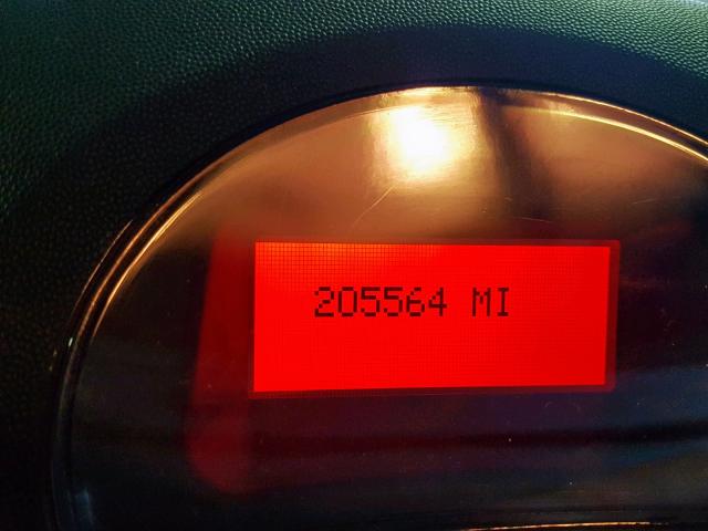 2G2WP552361130773 - 2006 PONTIAC GRAND PRIX SILVER photo 8