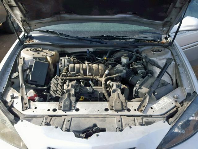 2G2WP522841232426 - 2004 PONTIAC GRAND PRIX SILVER photo 7
