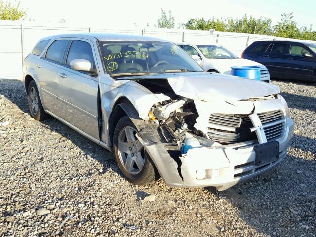 2D4FV47V67H713532 - 2007 DODGE MAGNUM SXT SILVER photo 1