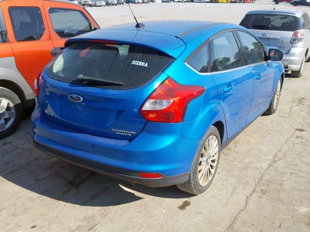 1FAHP3N28CL407969 - 2012 FORD FOCUS TITA BLUE photo 4