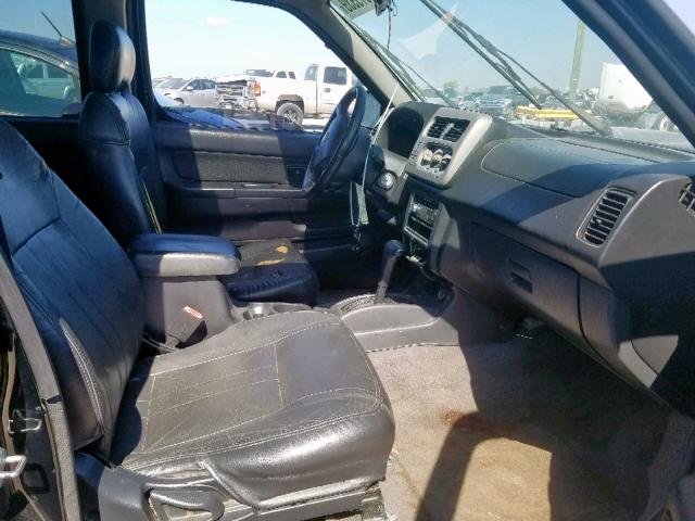 1N6ED27T41C354073 - 2001 NISSAN FRONTIER C BLACK photo 5