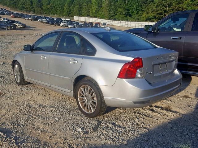 YV1382MSXA2490511 - 2010 VOLVO S40 2.4I SILVER photo 3