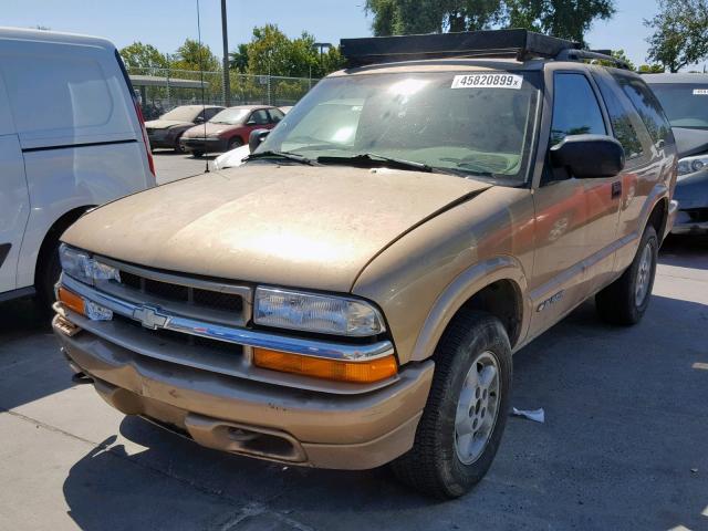 1GNCT18W9XK185965 - 1999 CHEVROLET BLAZER GOLD photo 2