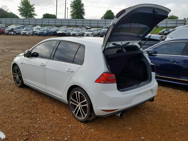 3VW447AU6HM067126 - 2017 VOLKSWAGEN GTI S/SE WHITE photo 3