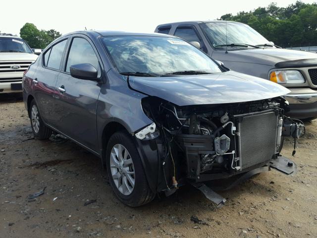 3N1CN7AP5HL870234 - 2017 NISSAN VERSA S GRAY photo 1