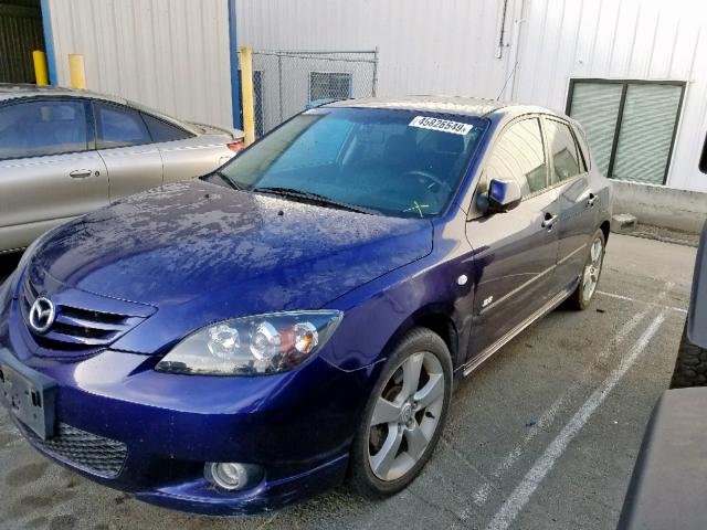 JM1BK144961447502 - 2006 MAZDA 3 HATCHBAC BLUE photo 2