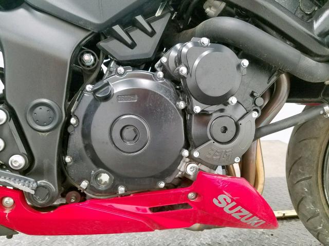 JS1C533D2J2100308 - 2018 SUZUKI GSX-S750 RED photo 5