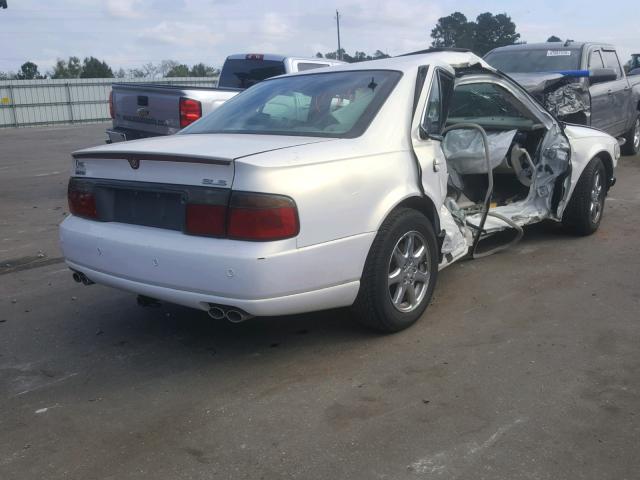 1G6KS54Y34U165249 - 2004 CADILLAC SEVILLE SL WHITE photo 4