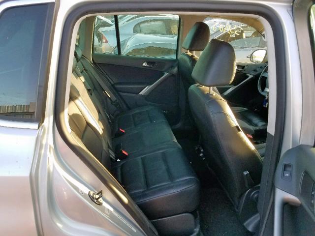 WVGBV95N39W543450 - 2009 VOLKSWAGEN TIGUAN SE SILVER photo 6