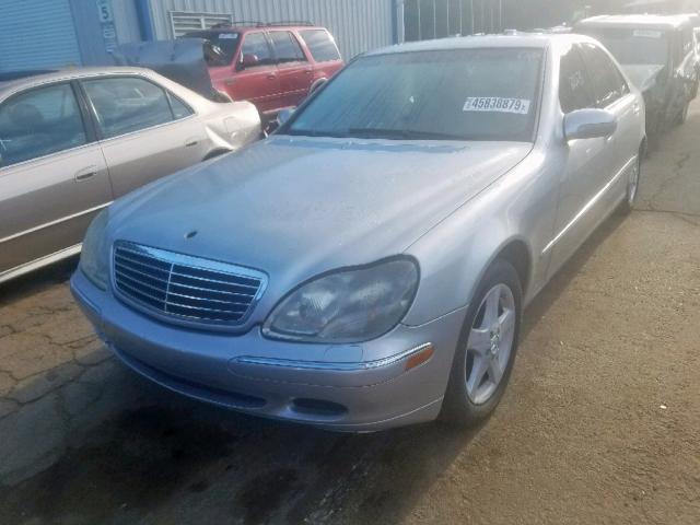 WDBNG75J8YA133606 - 2000 MERCEDES-BENZ S 500 SILVER photo 2