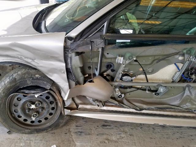 2G2WP552771176012 - 2007 PONTIAC GRAND PRIX SILVER photo 9
