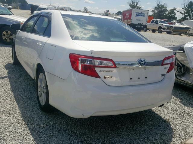 4T1BD1FK8CU044042 - 2012 TOYOTA CAMRY HYBR WHITE photo 3