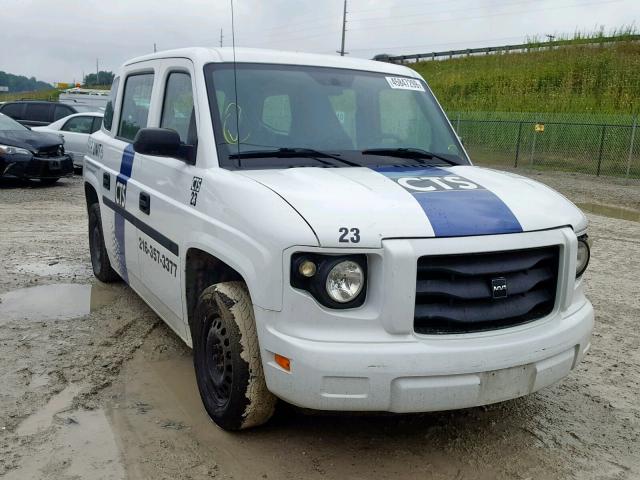 57WMD2C64FM100178 - 2015 AMERICAN MOTORS VAN WHITE photo 1