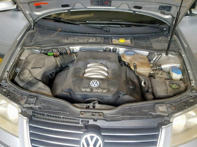 WVWYH63BX2E197292 - 2002 VOLKSWAGEN PASSAT GLX 银色 照片 7