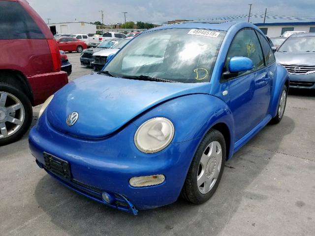 3VWDD21CXYM496957 - 2000 VOLKSWAGEN NEW BEETLE 蓝色 照片 2