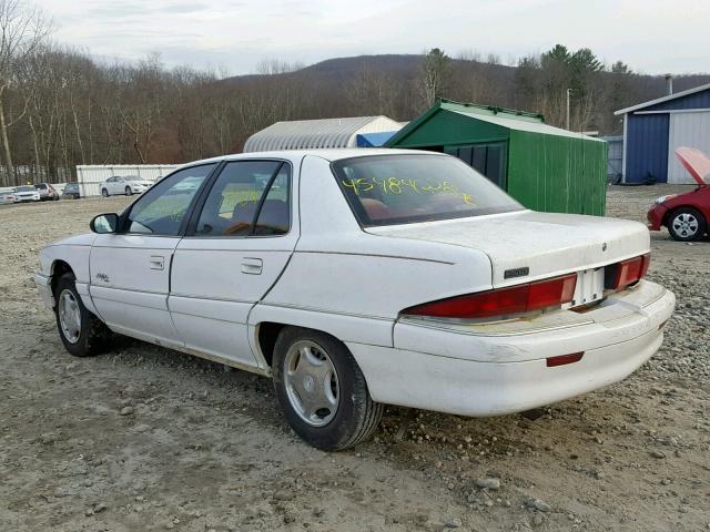 1G4NJ52M6TC416830 - 1996 BUICK SKYLARK GR WHITE photo 3