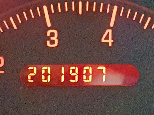 1G2NF52E54M525049 - 2004 PONTIAC GRAND AM S SILVER photo 8