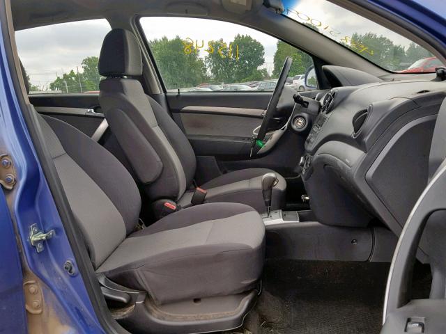 KL1TD66E49B612671 - 2009 CHEVROLET AVEO LS BLUE photo 5