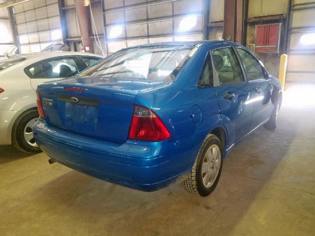 1FAFP34N17W184049 - 2007 FORD FOCUS ZX4 BLUE photo 4