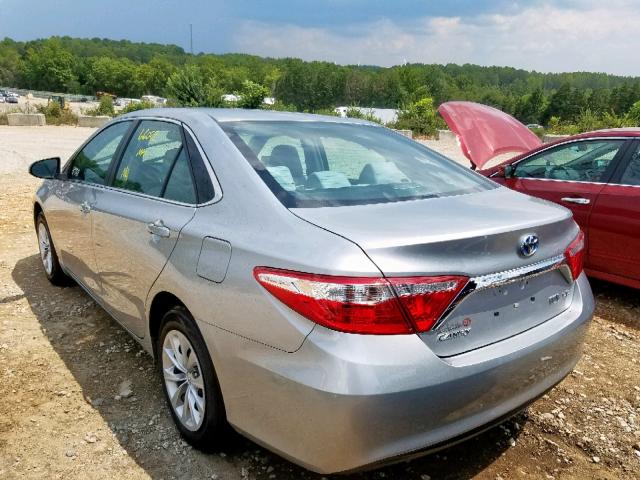 4T1BD1FK4GU185311 - 2016 TOYOTA CAMRY HYBR SILVER photo 3