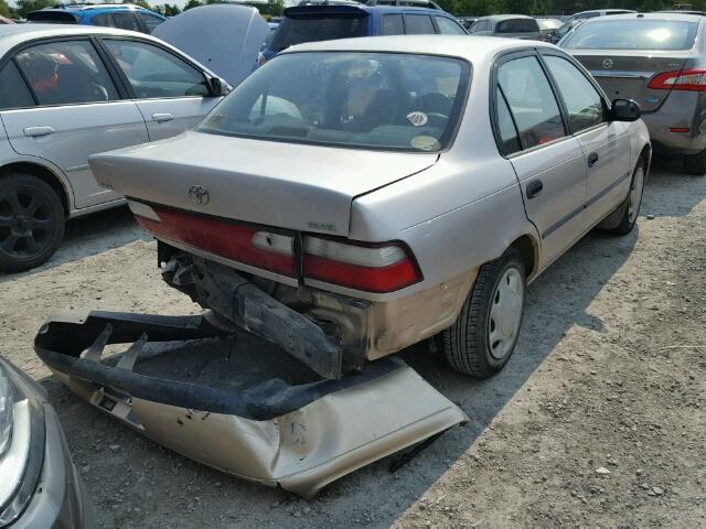 2T1BA05E9TC107066 - 1996 TOYOTA COROLLA DX GOLD photo 4