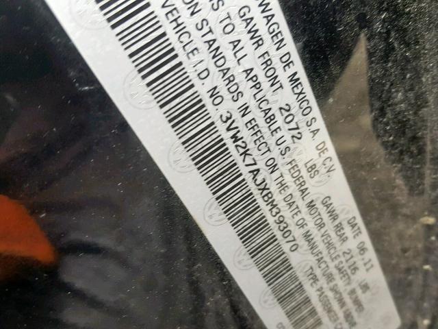 3VW2K7AJXBM393070 - 2011 VOLKSWAGEN JETTA BASE BLACK photo 10