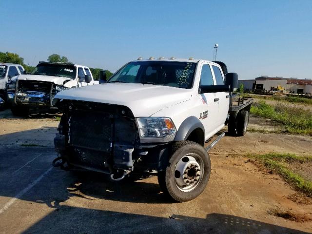 3C7WRLFL4DG596060 - 2013 RAM 4500 WHITE photo 2