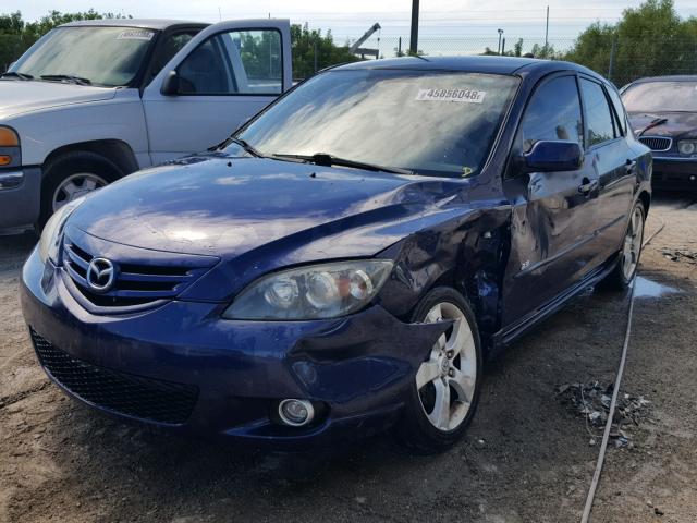 JM1BK343361417947 - 2006 MAZDA 3 HATCHBAC BLUE photo 2