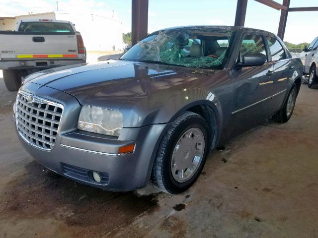 2C3KA53G96H175836 - 2006 CHRYSLER 300 TOURIN SILVER photo 2