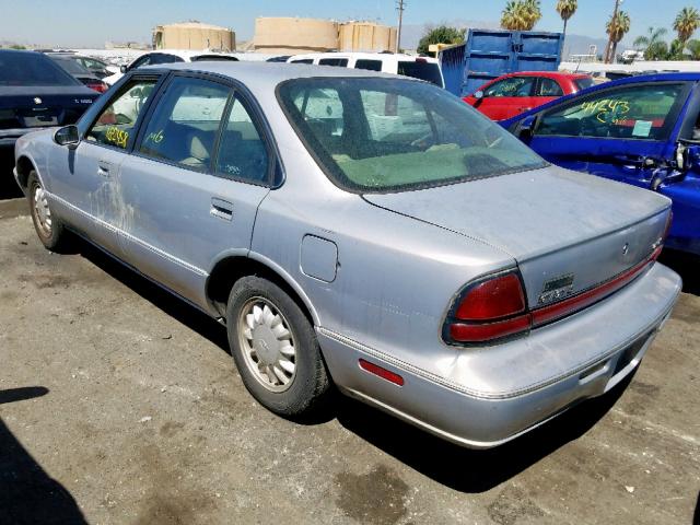 1G3HN52KXW4800063 - 1998 OLDSMOBILE 88 BASE BLUE photo 3