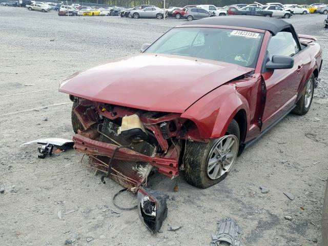 1ZVHT84N065143151 - 2006 FORD MUSTANG MAROON photo 2