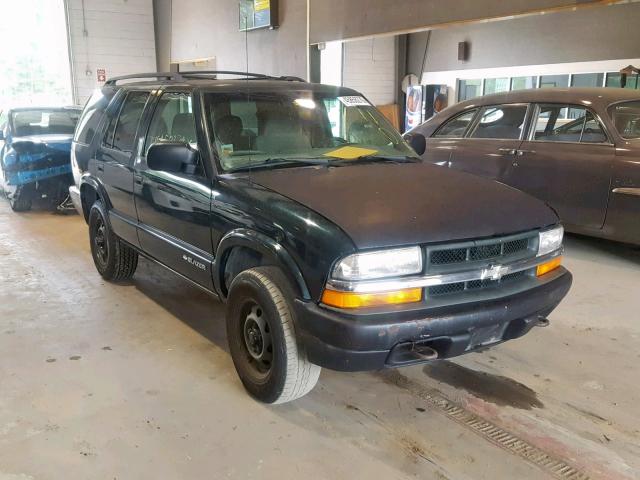 1GNDT13W81K248136 - 2001 CHEVROLET BLAZER GREEN photo 1