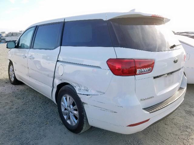 KNDMB5C17H6233248 - 2017 KIA SEDONA LX WHITE photo 3