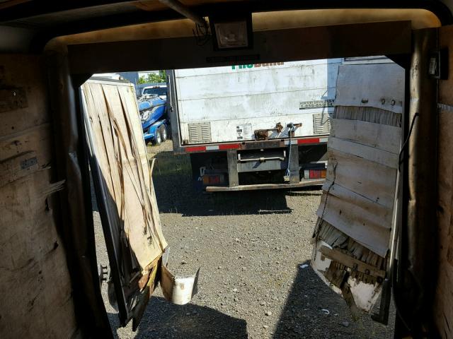 1WC200D11X4036548 - 1999 CARGO TRAILER WHITE photo 5