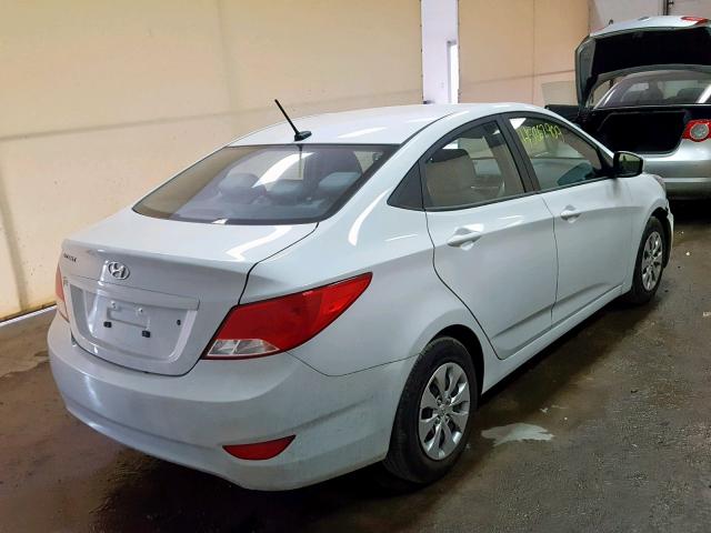 KMHCT4AE9HU372054 - 2017 HYUNDAI ACCENT SE WHITE photo 4