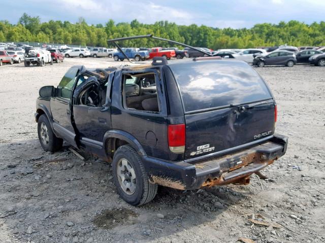 1GNDT13W62K196359 - 2002 CHEVROLET BLAZER BLACK photo 3