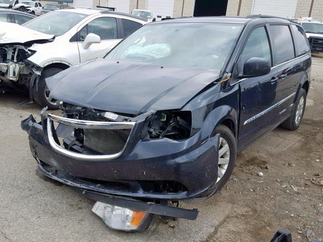 2C4RC1BG2ER231445 - 2014 CHRYSLER TOWN & COU GRAY photo 2