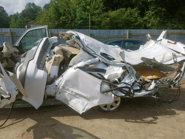 5LMFU27R04LJ17699 - 2004 LINCOLN NAVIGATOR WHITE photo 9