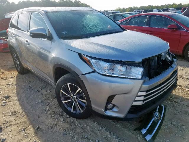 5TDKZRFH2JS539184 - 2018 TOYOTA HIGHLANDER SILVER photo 1