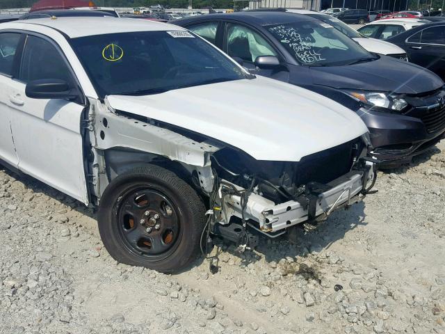 1FAHP2MT2FG203864 - 2015 FORD TAURUS POL WHITE photo 9